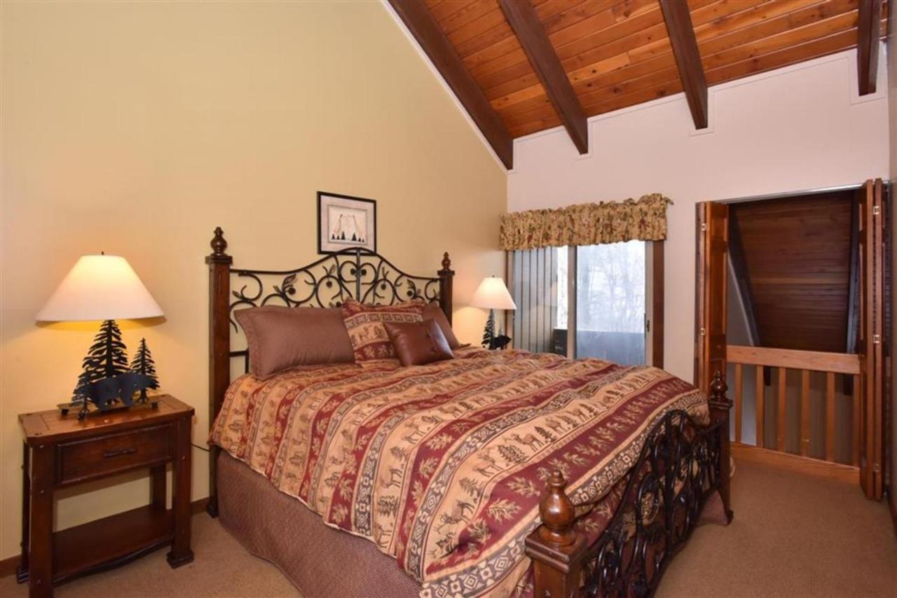 Seven Springs Resort Properties Champion エクステリア 写真