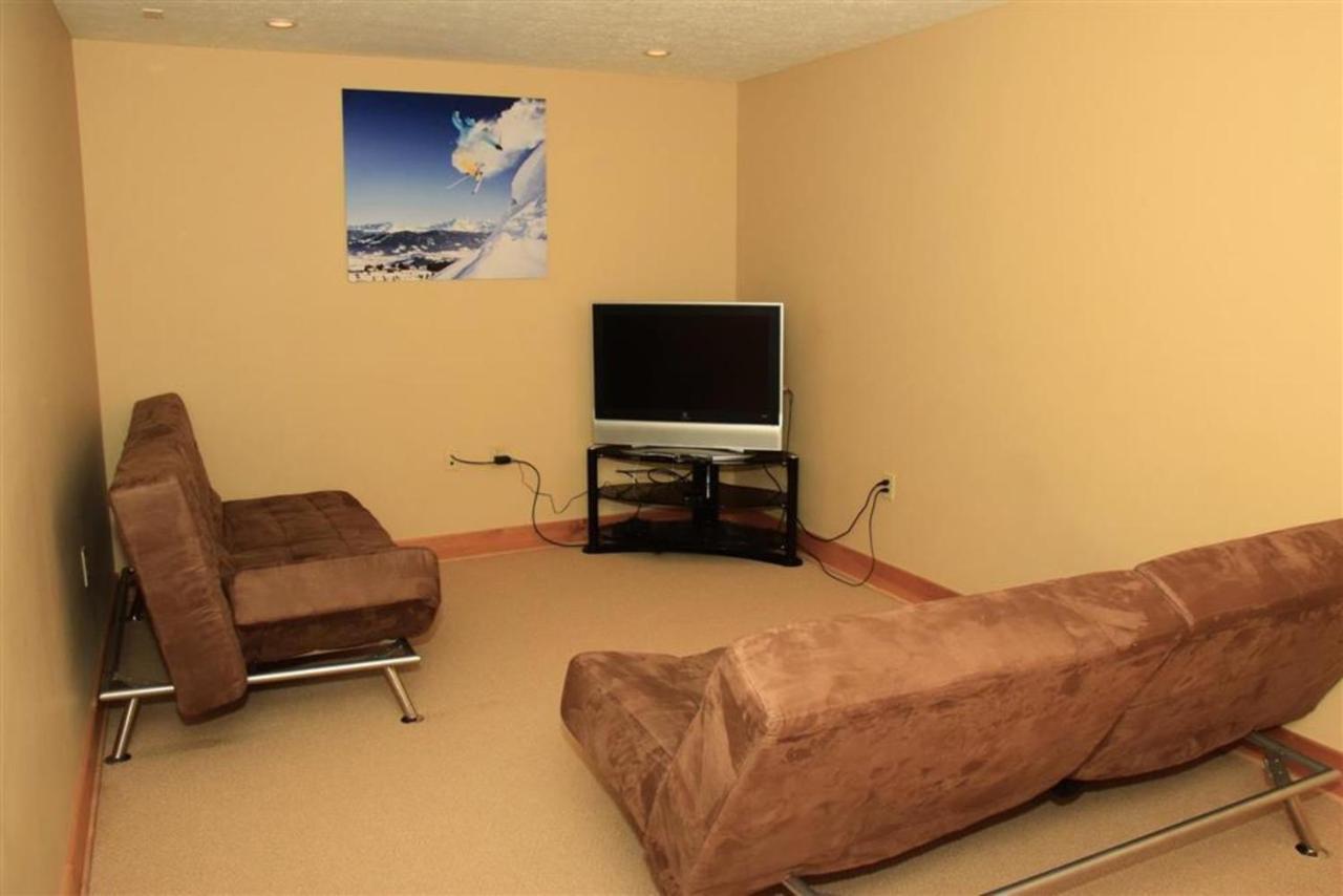 Seven Springs Resort Properties Champion エクステリア 写真