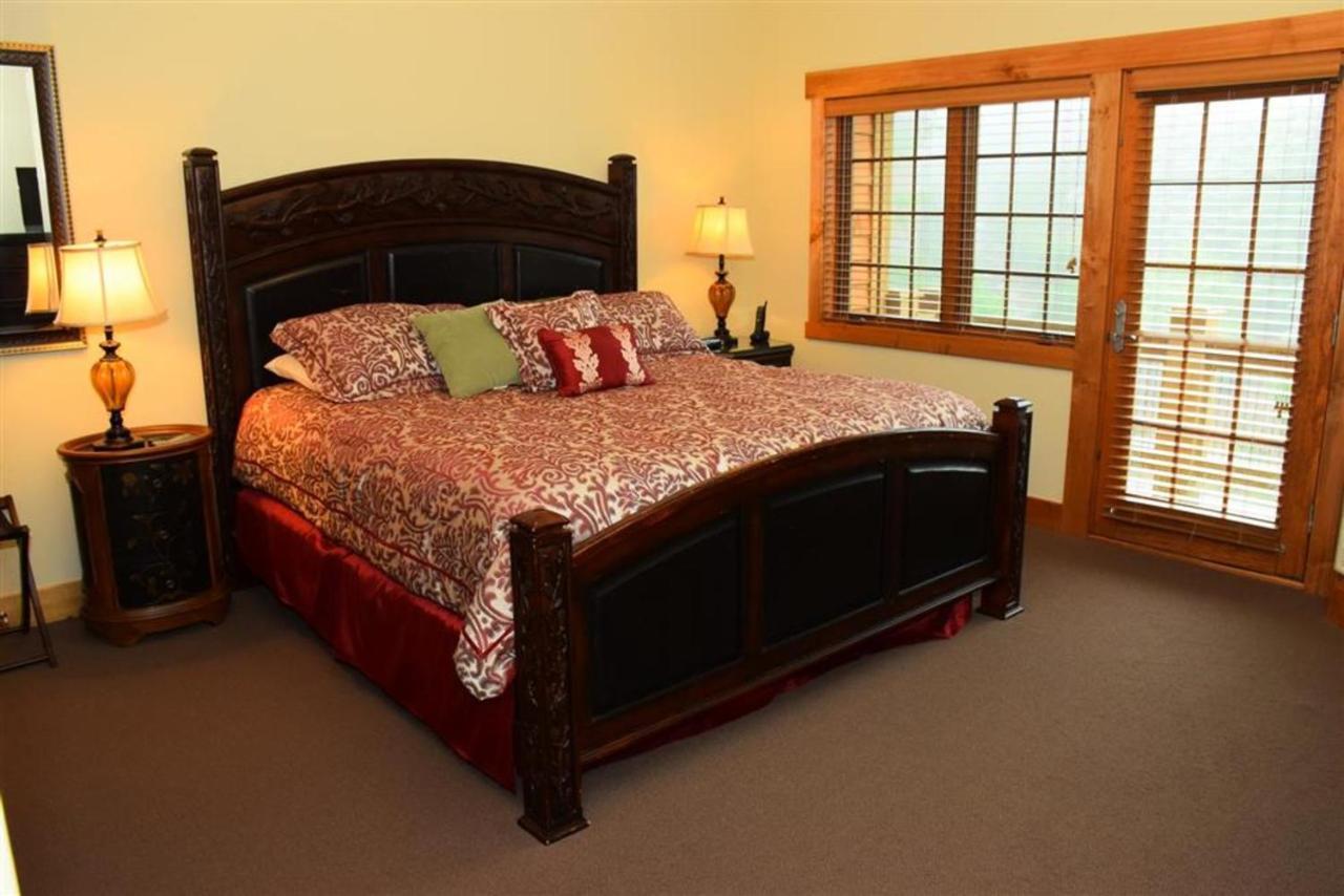 Seven Springs Resort Properties Champion エクステリア 写真